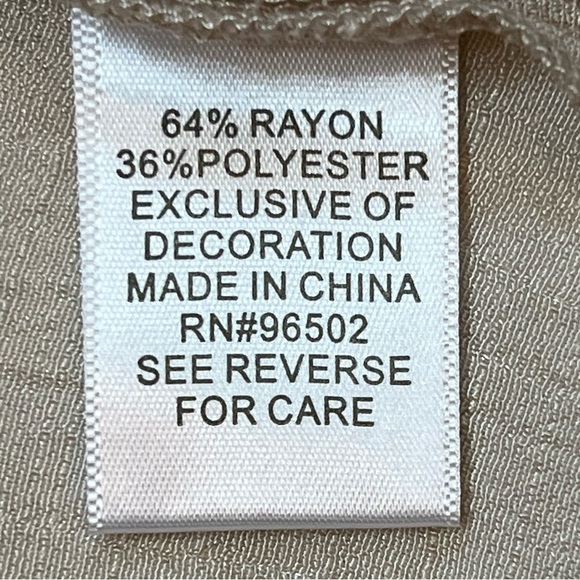 $5 ADD ON with $15+ Bundle Krazy Kat Boho Crochet Trim Tunic Blouse Sz M EUC - Picture 12 of 13